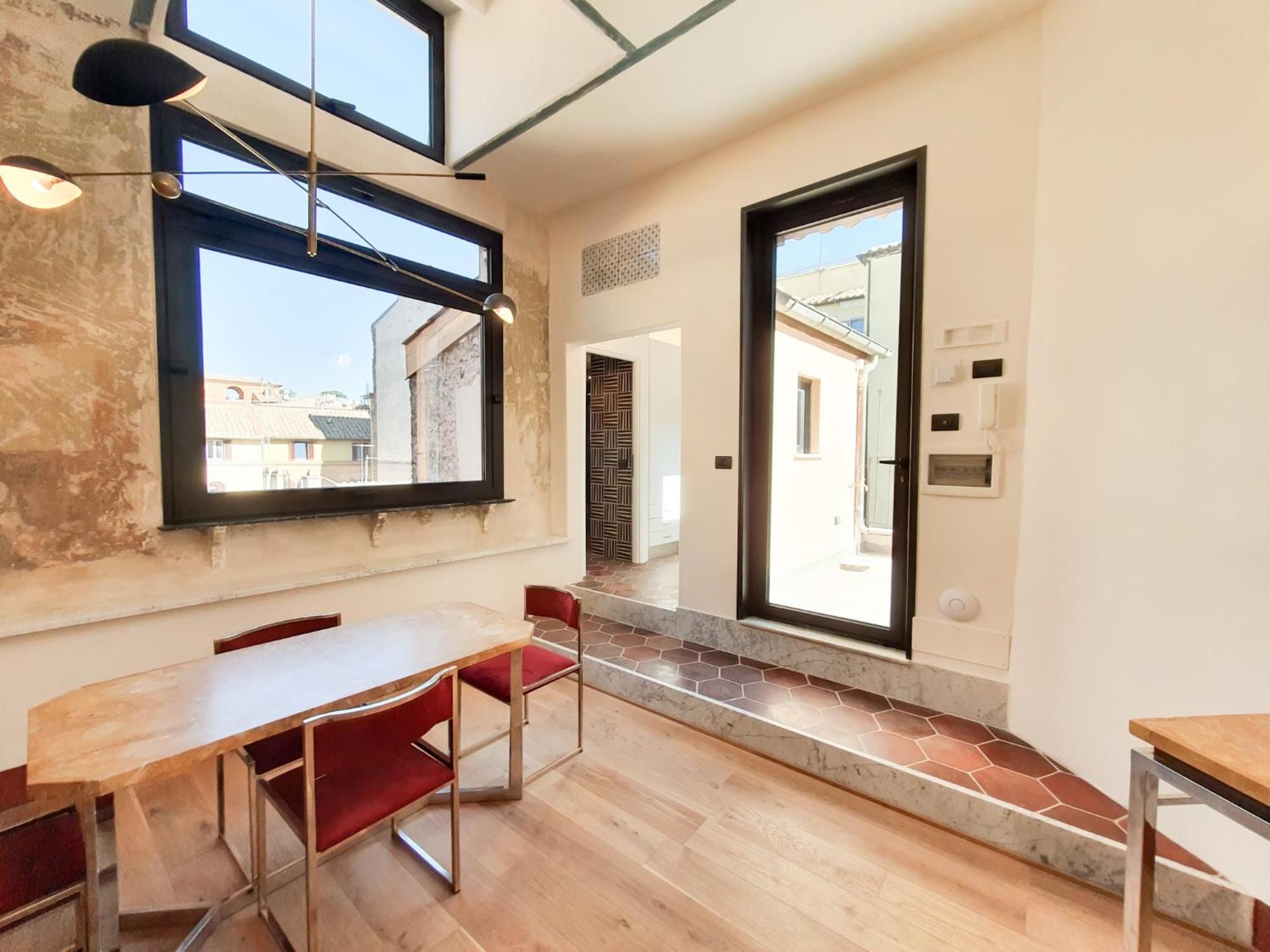 Cs Stylish Loft With Terrace Spanish Steps Roma